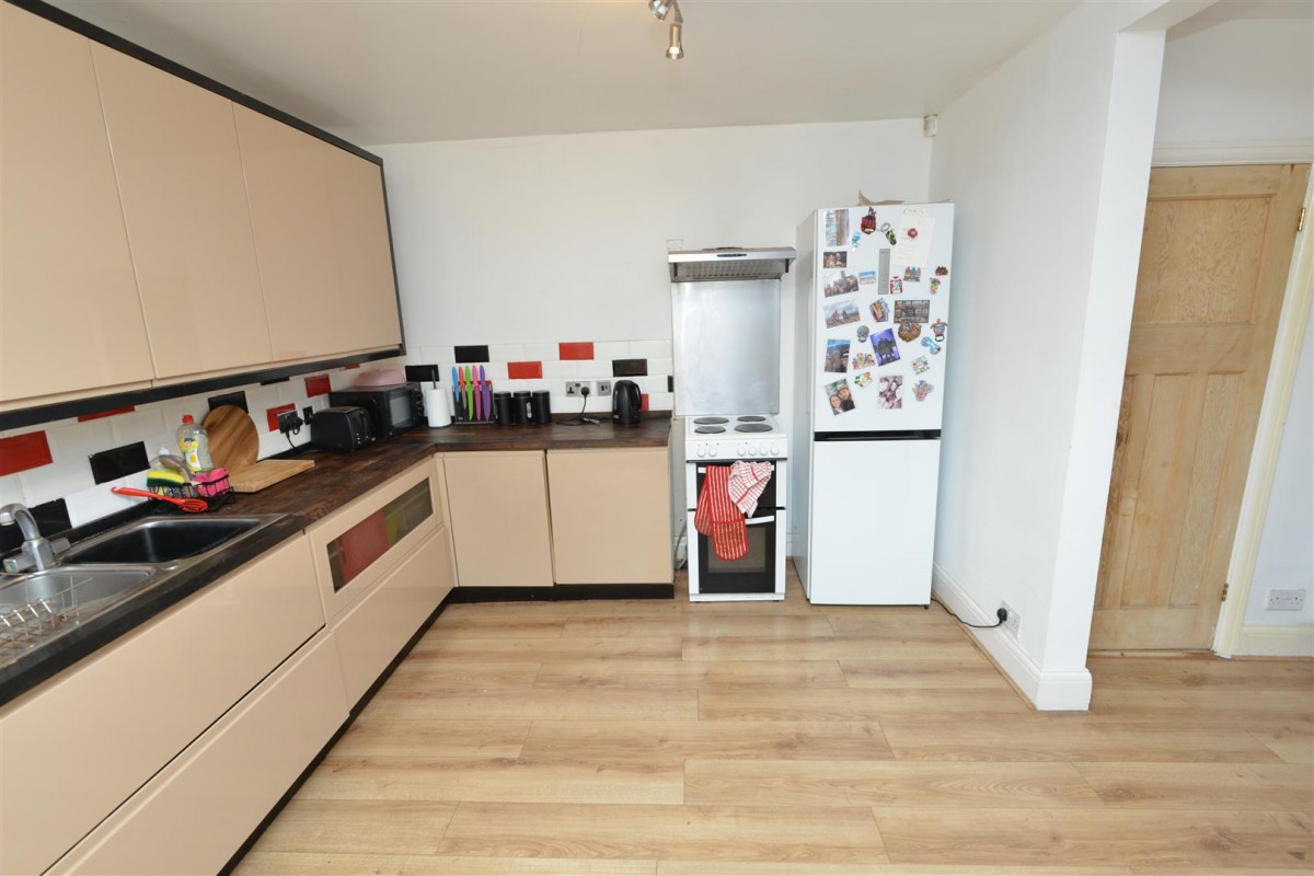 New Cheltenham Road, Kingswood BS15 1TJ