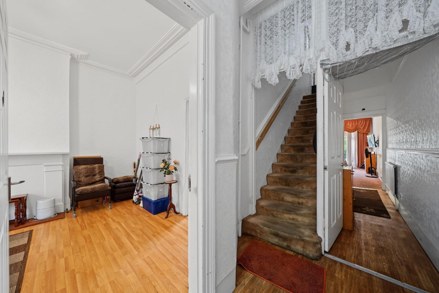 5 bedroom House for sale in Burma Road, London, N16
