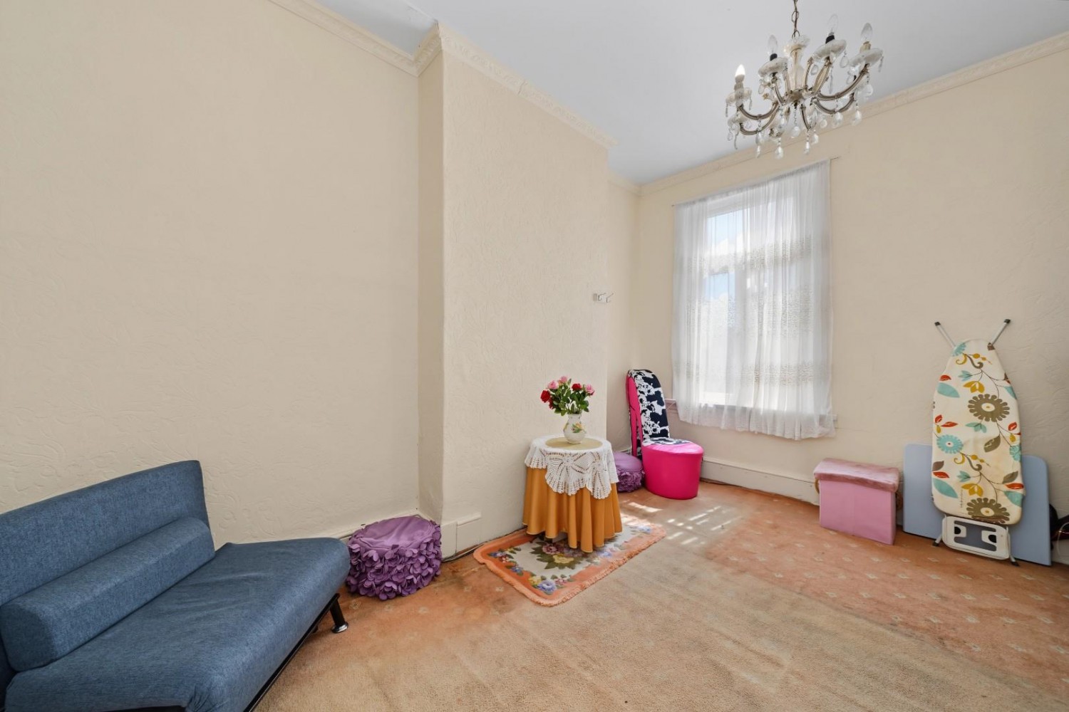 5 bedroom House for sale in Burma Road, London, N16