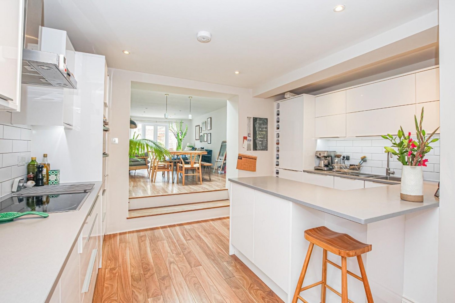 3 bedroom House to let in New Road, Leighton Buzzard