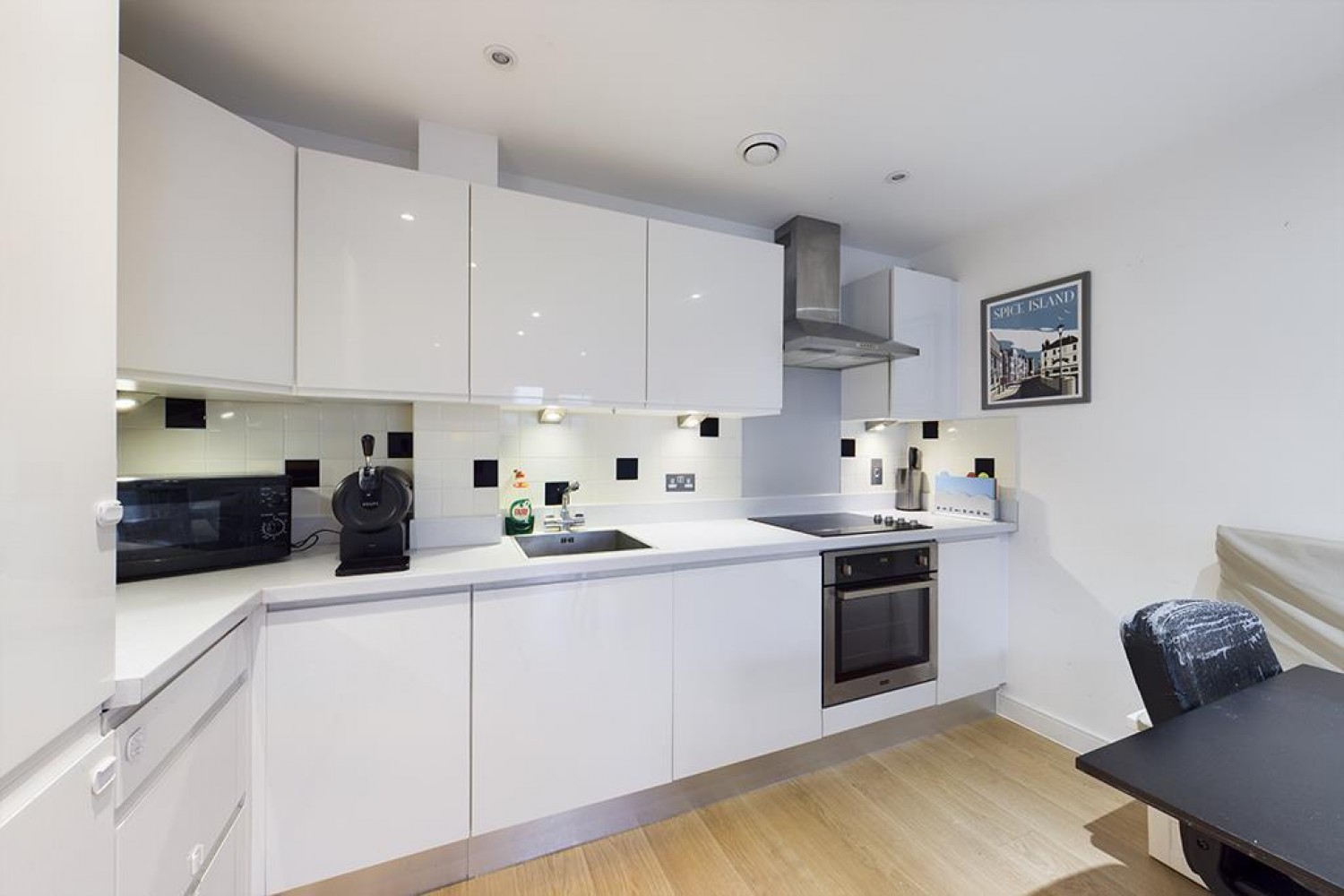 2 bedroom Flat to let in The Blake Building Ocean Way, Ocean Village