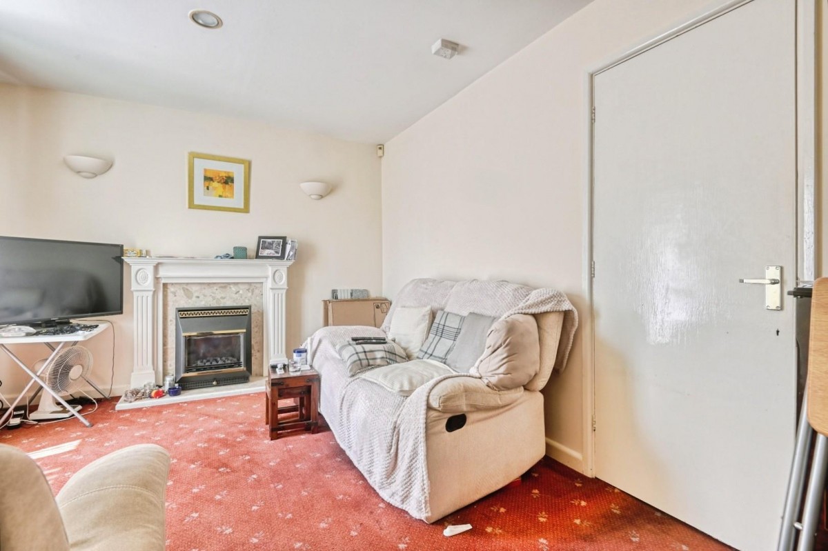 Alexandra Mews, Tamworth