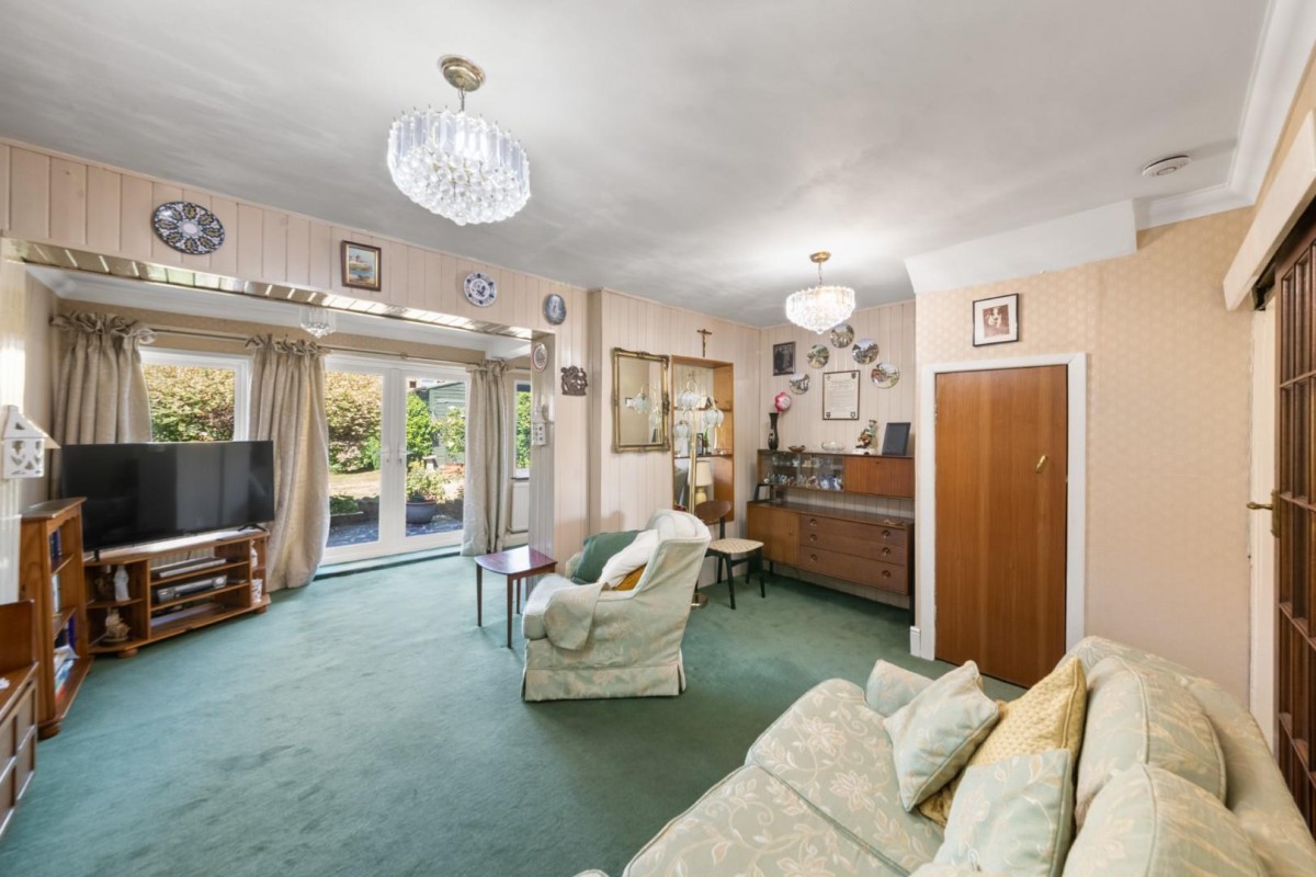 Coronation Road, Hayes