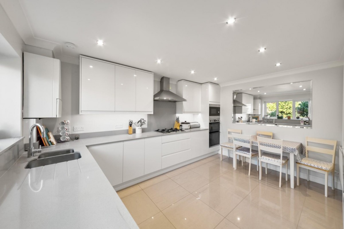 Coronation Road, Hayes