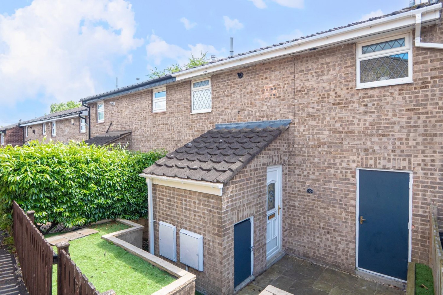2 bedroom House to let in Bellmount Green, Leeds