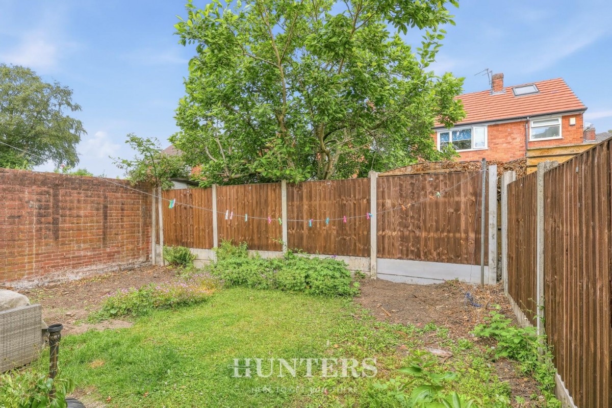 Sefton Road, Middleton M24