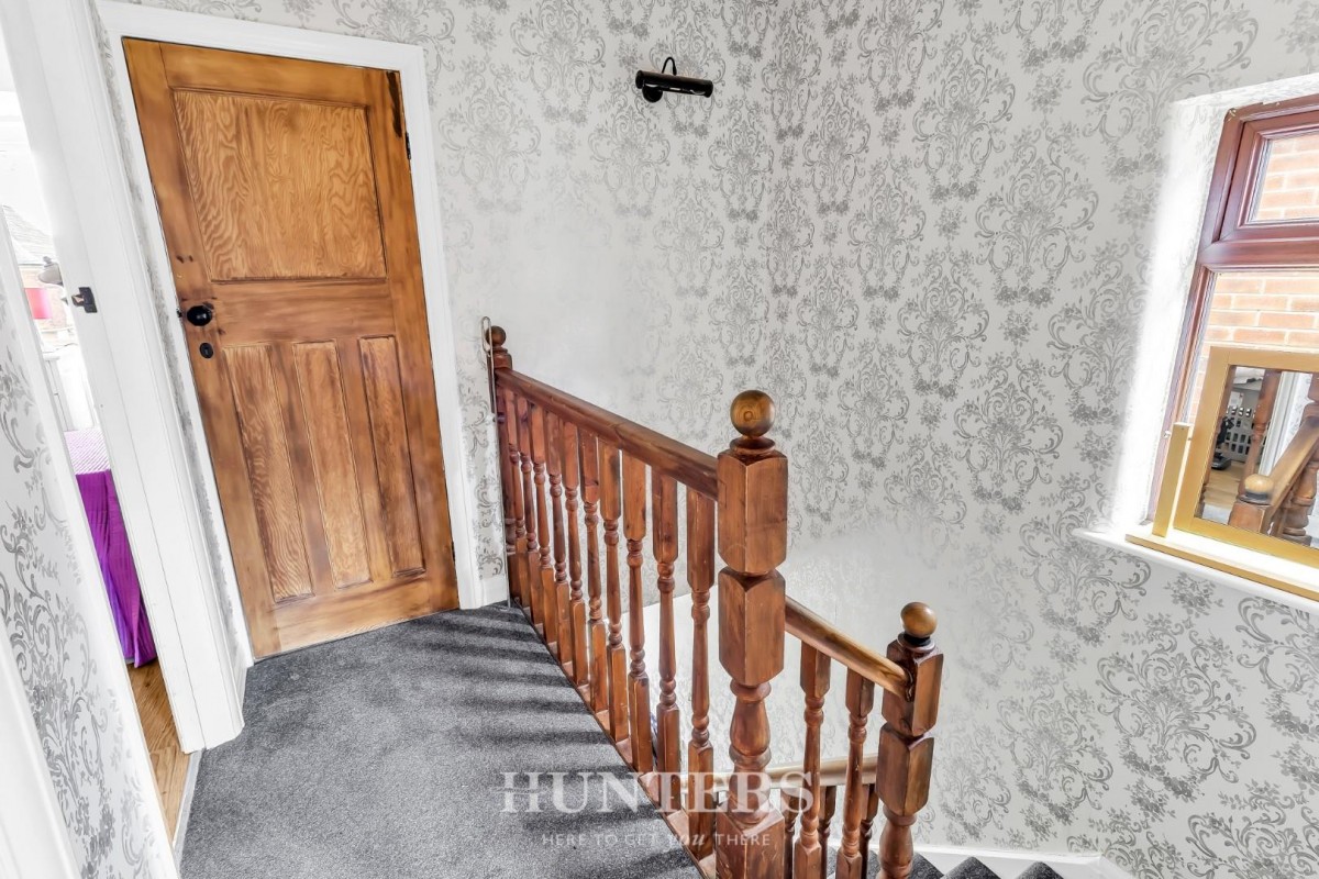 Sefton Road, Middleton M24