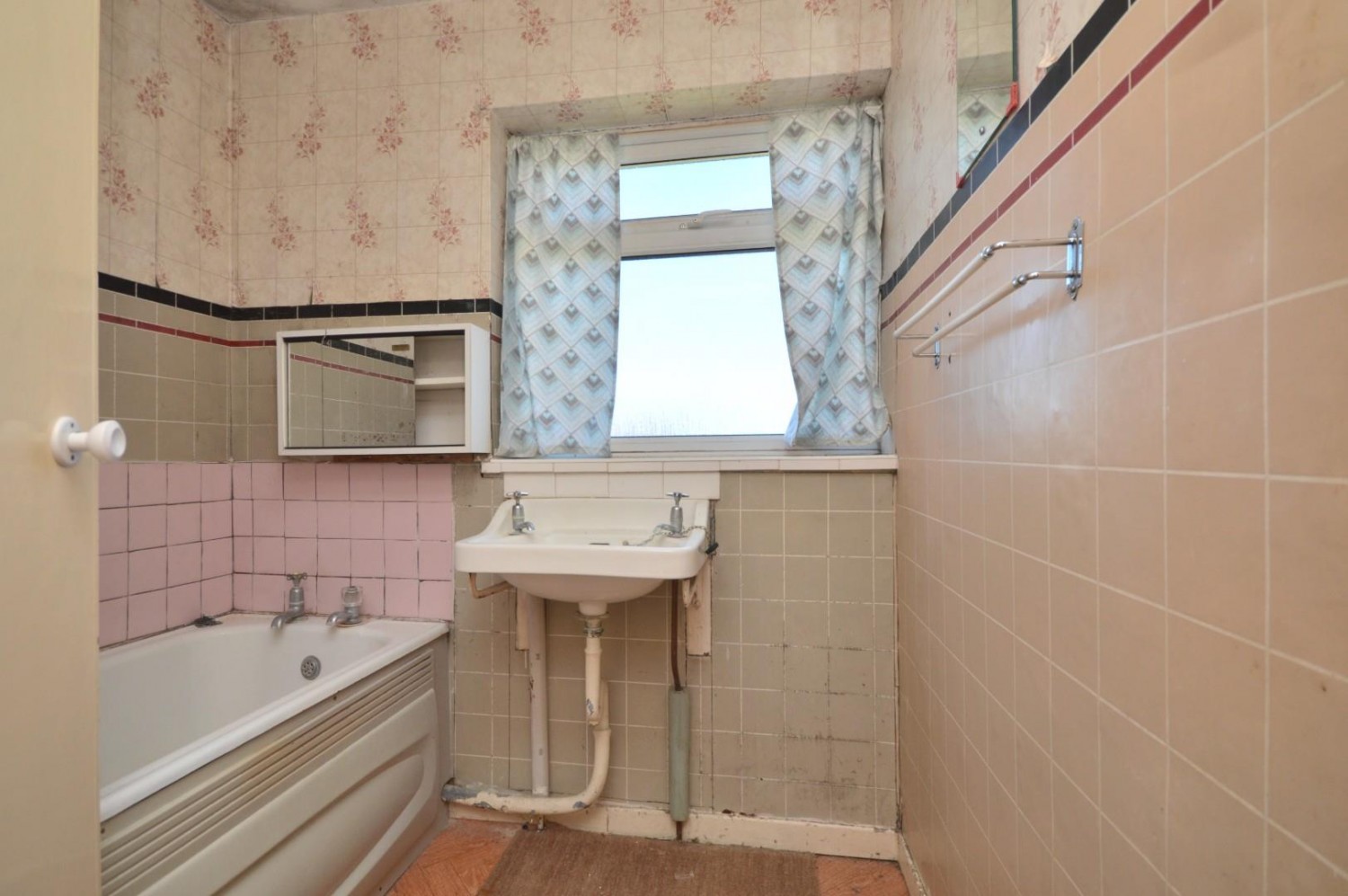 3 bedroom House for sale in Church Road, Whitchurch, Bristol