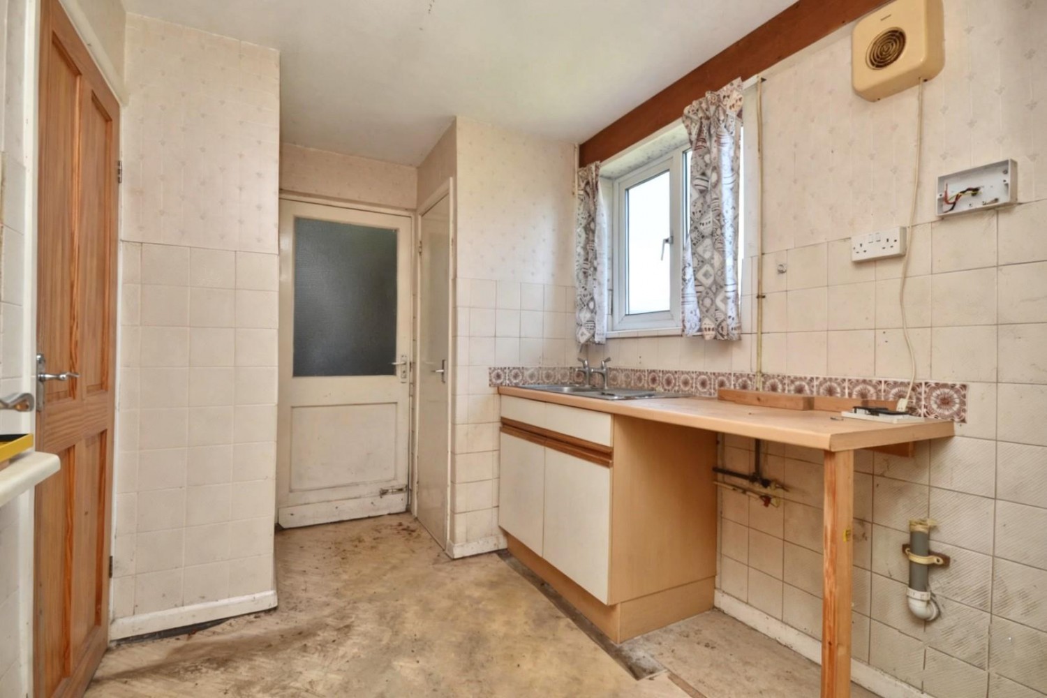 3 bedroom House for sale in Church Road, Whitchurch, Bristol