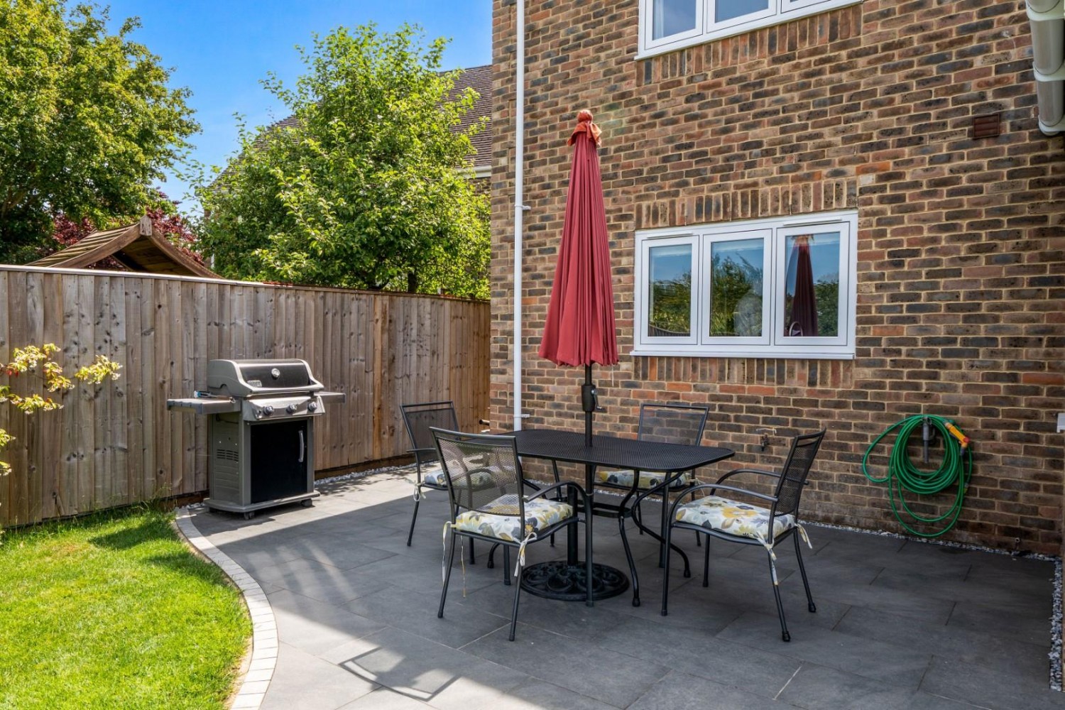 5 bedroom House for sale in Merretts Orchard, Slimbridge, Gloucester