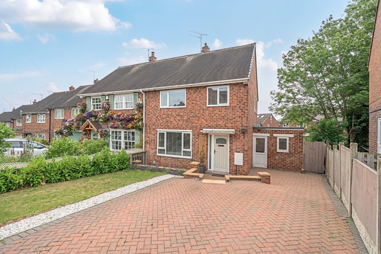 3 bedroom House for sale in Primrose Drive, Ecclesfield, Sheffield