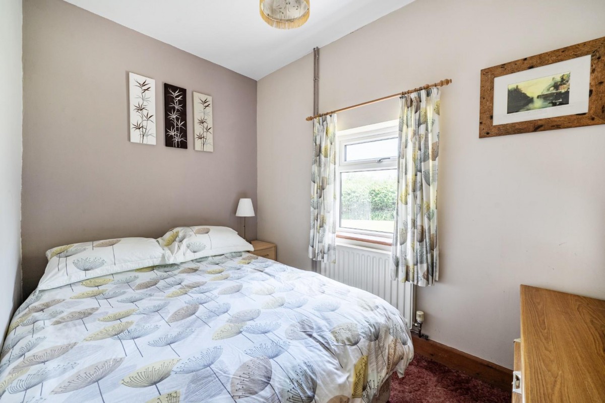 Lower Wick, Dursley