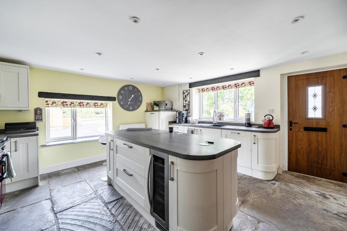 Lower Wick, Dursley