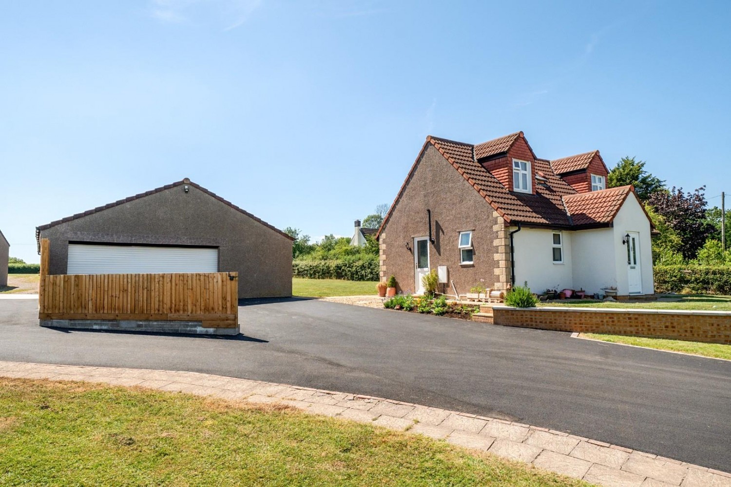 5 bedroom House for sale in Lower Wick, Dursley