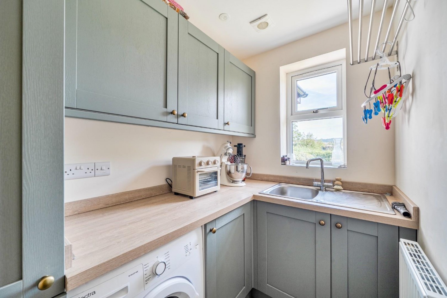 5 bedroom House for sale in Lower Wick, Dursley
