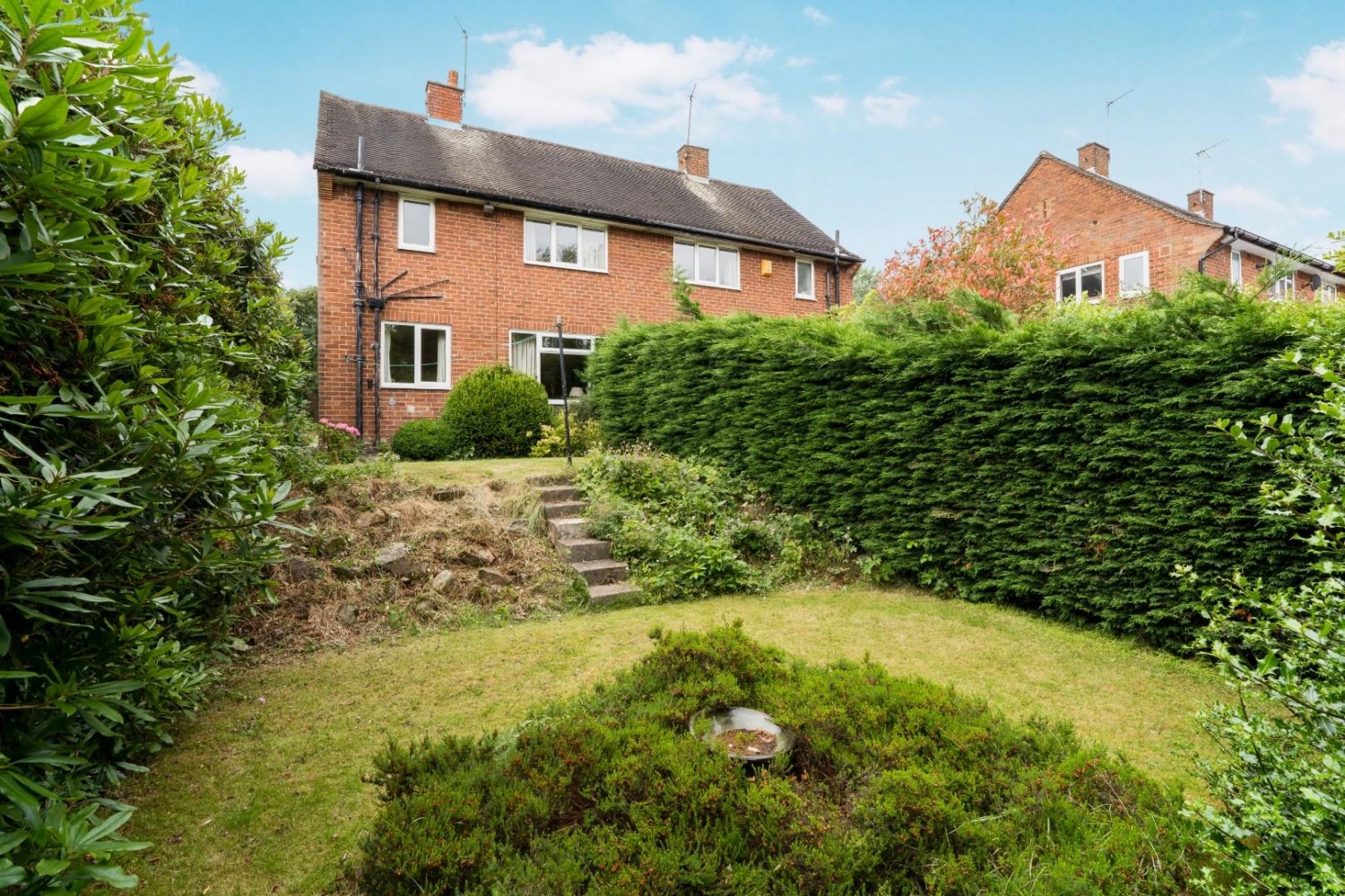 3 bedroom House for sale in West Park Grove, Roundhay, Leeds