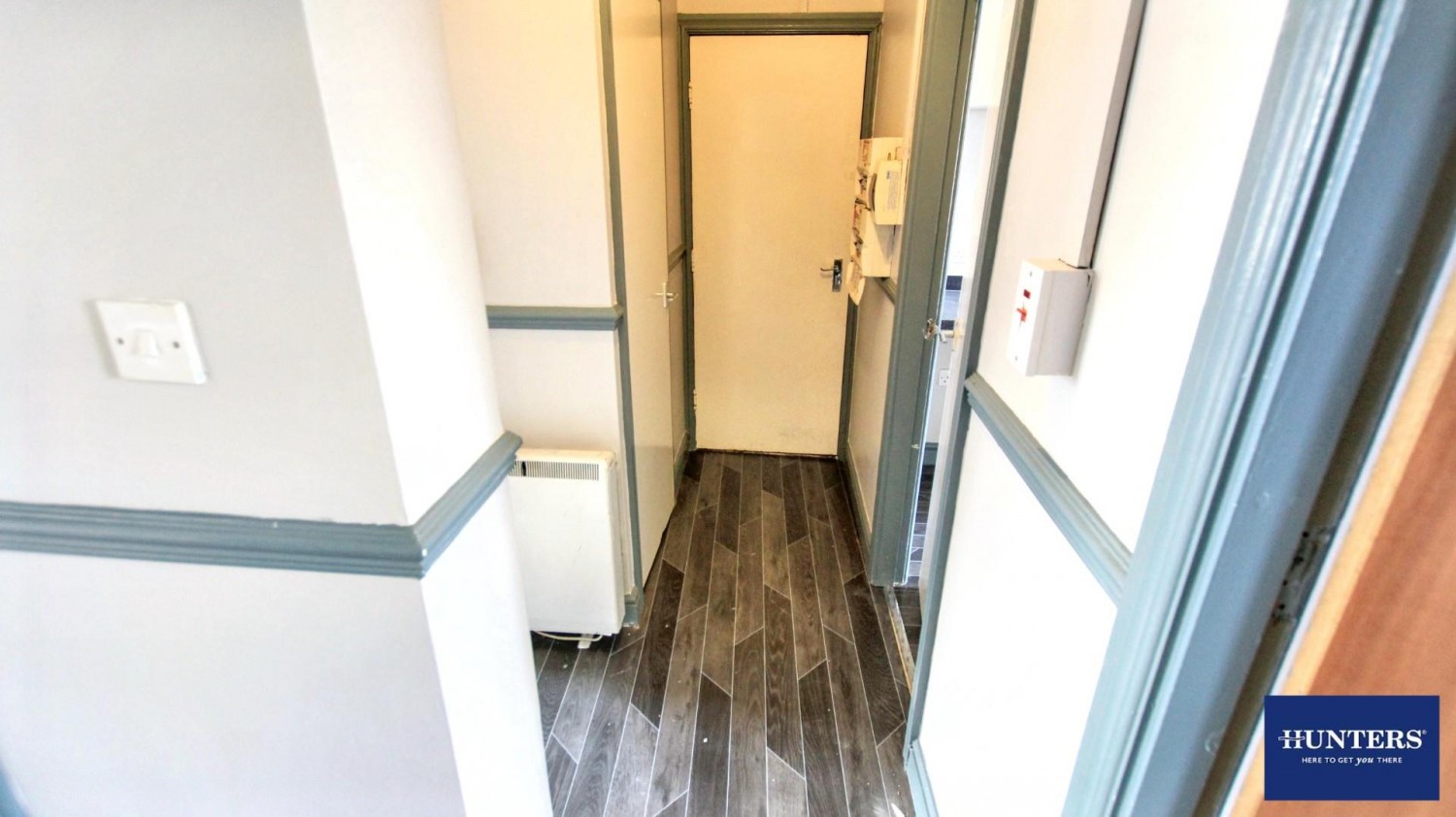 2 bedroom Flat to let in Leeds Road, Bradford, BD3