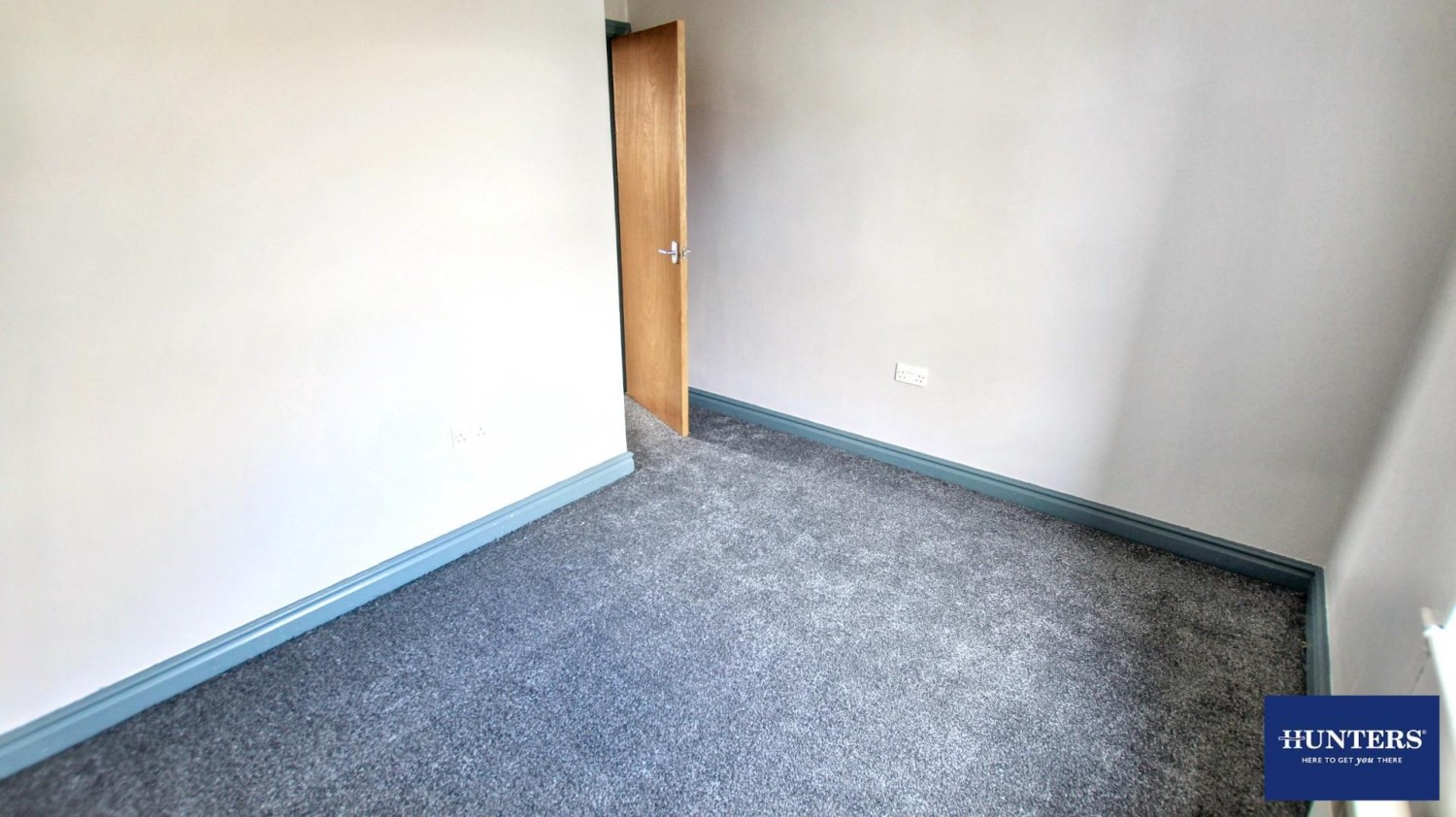 2 bedroom Flat to let in Leeds Road, Bradford, BD3