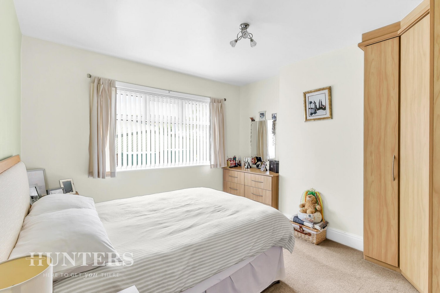 3 bedroom House for sale in Todmorden Road, Littleborough, OL15 9EB