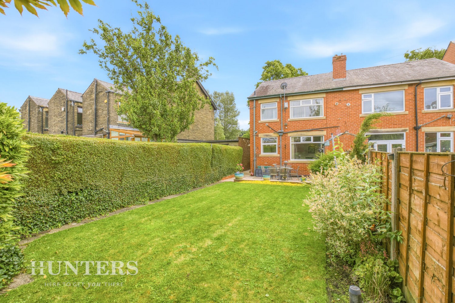 3 bedroom House for sale in Todmorden Road, Littleborough, OL15 9EB