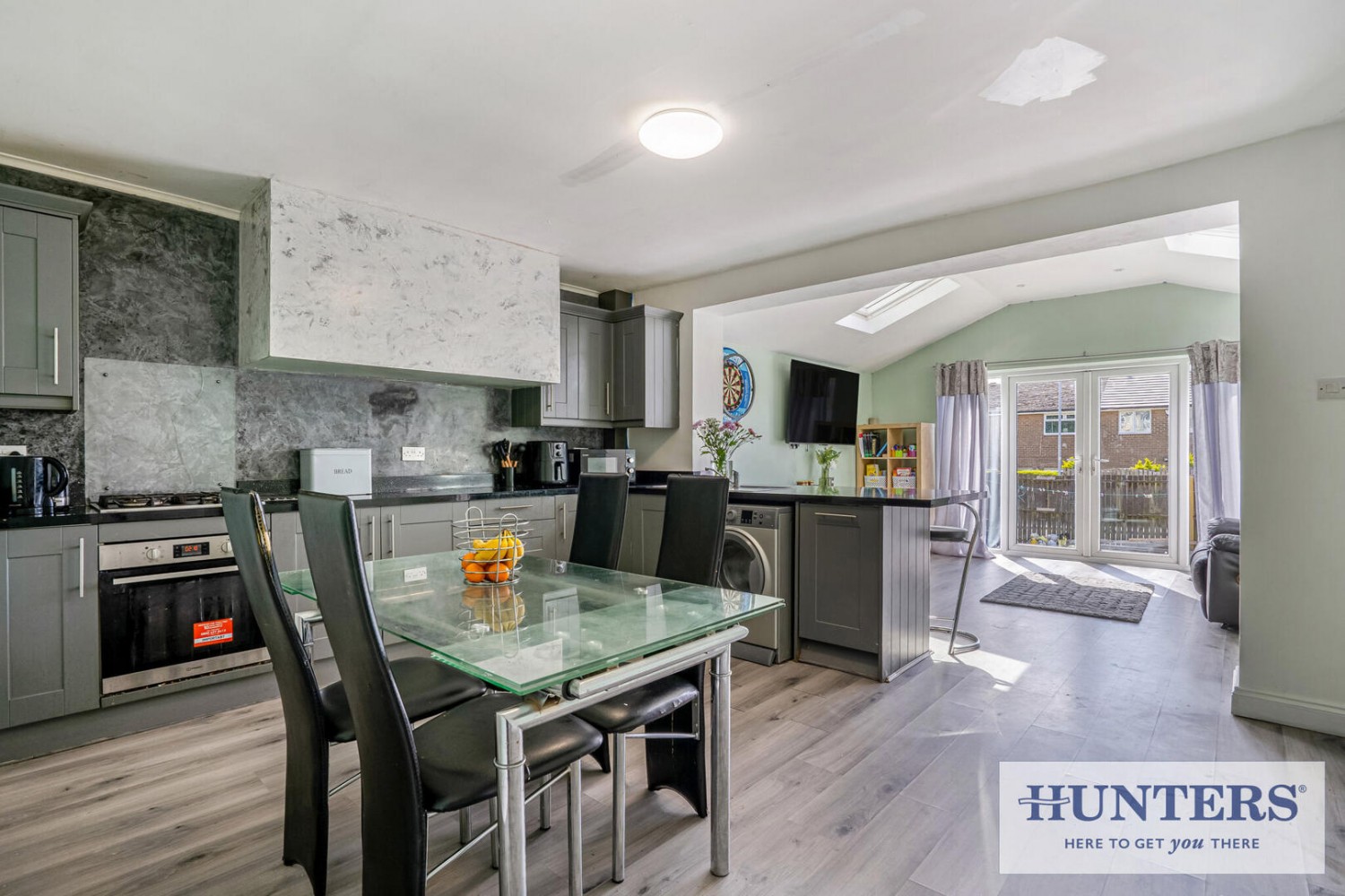 3 bedroom House for sale in Westfield Avenue, Yeadon, Leeds