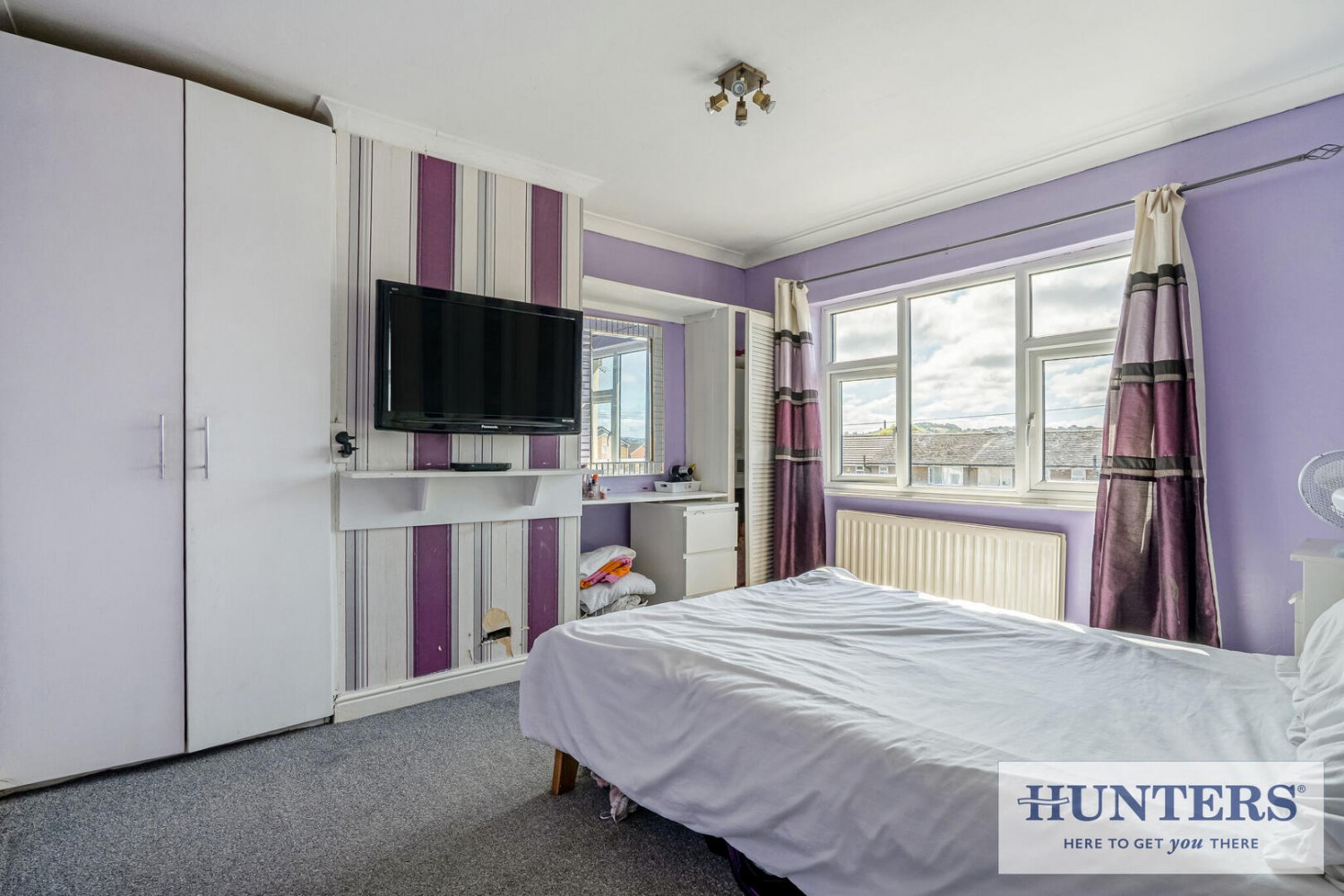 3 bedroom House for sale in Westfield Avenue, Yeadon, Leeds