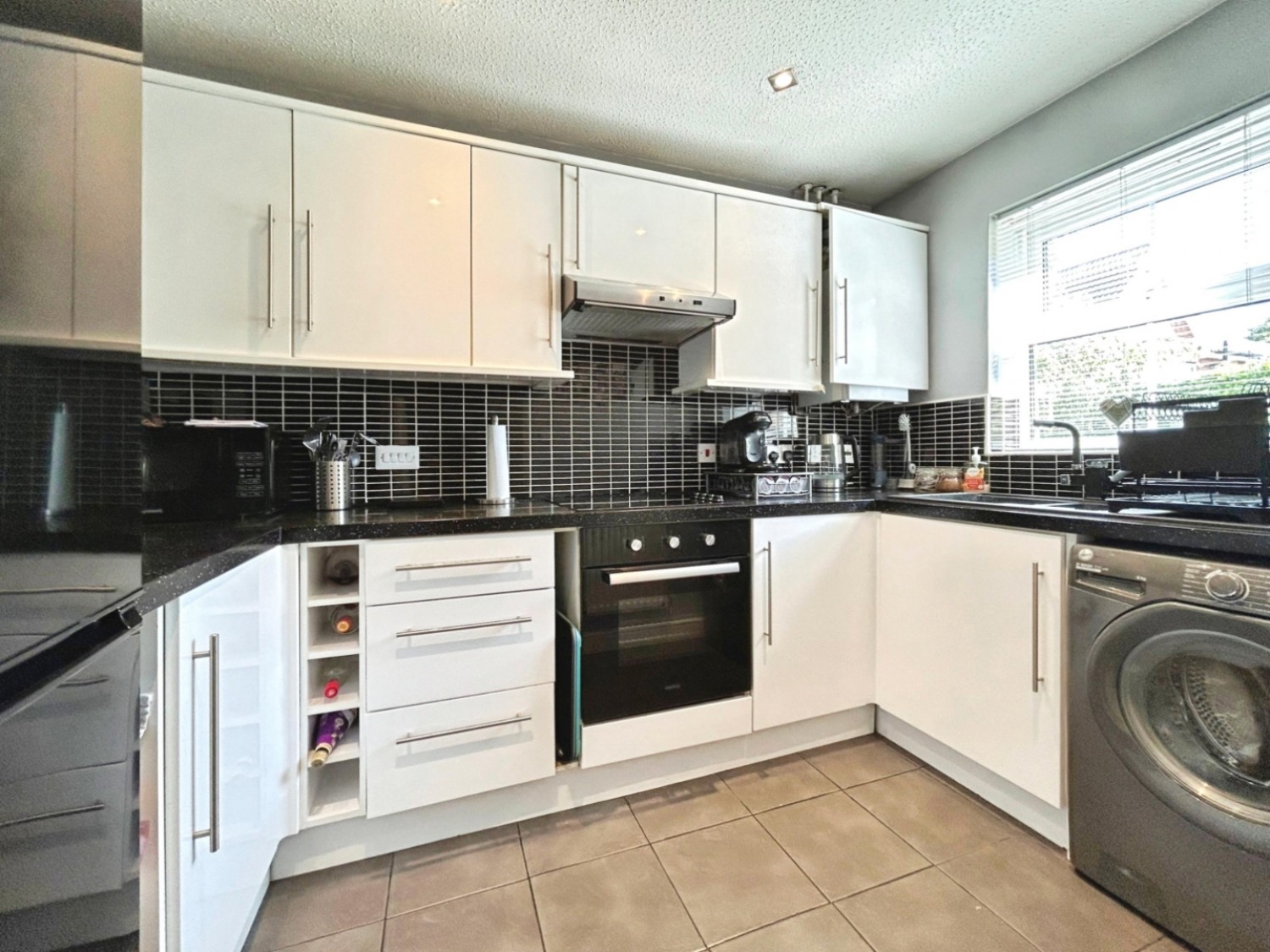 3 bedroom House for sale in Springwood Grove, Thurnscoe, Rotherham