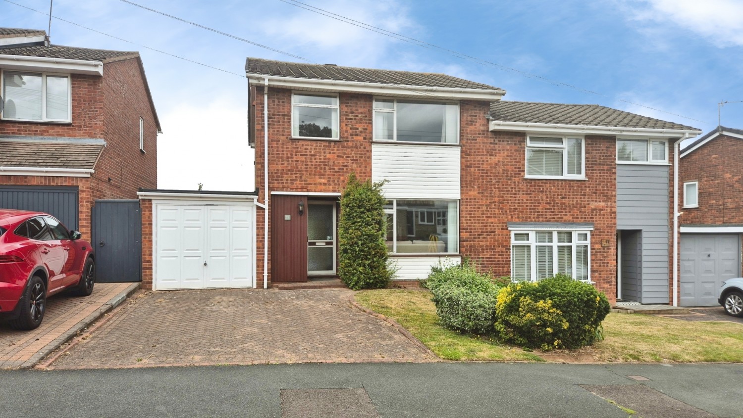 3 bedroom House for sale in Redwood Drive, Burntwood