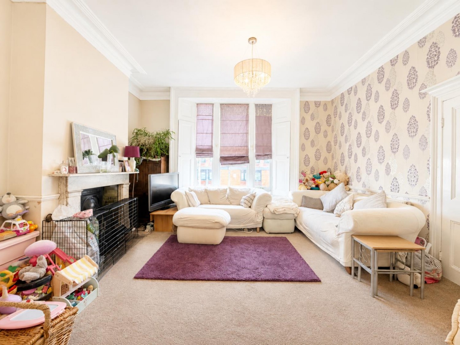 4 bedroom House for sale in Wellesley Road, Ashford