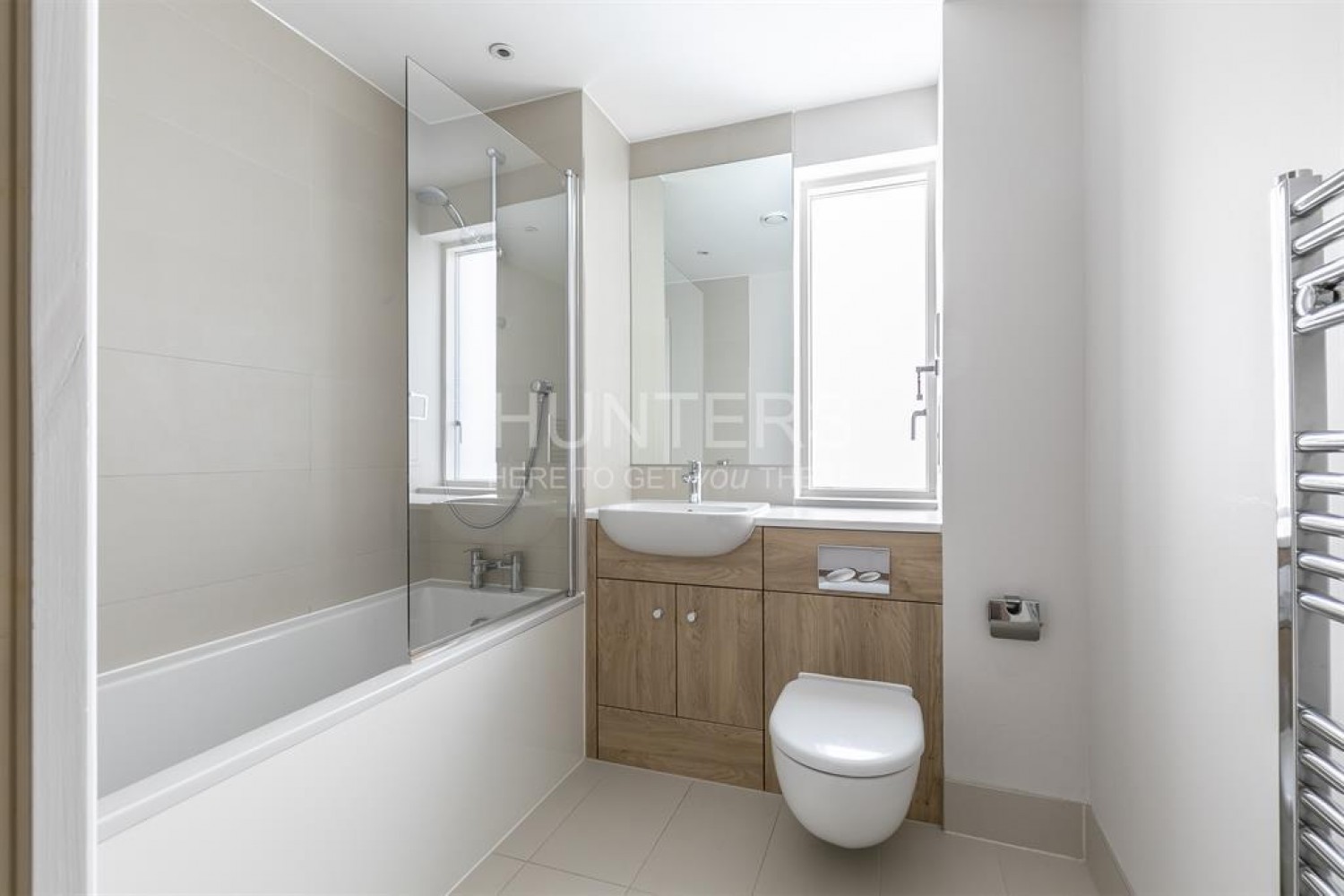 2 bedroom Flat to let in Amberley Road, London, W9