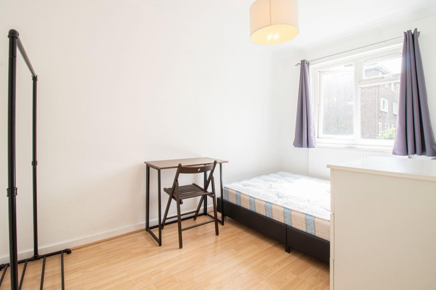3 bedroom Flat to let in Evelyn Walk, Shoreditch, N1