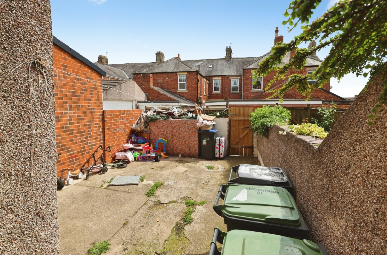 2 bedroom House for sale in Beaumont Street, Bishop Auckland