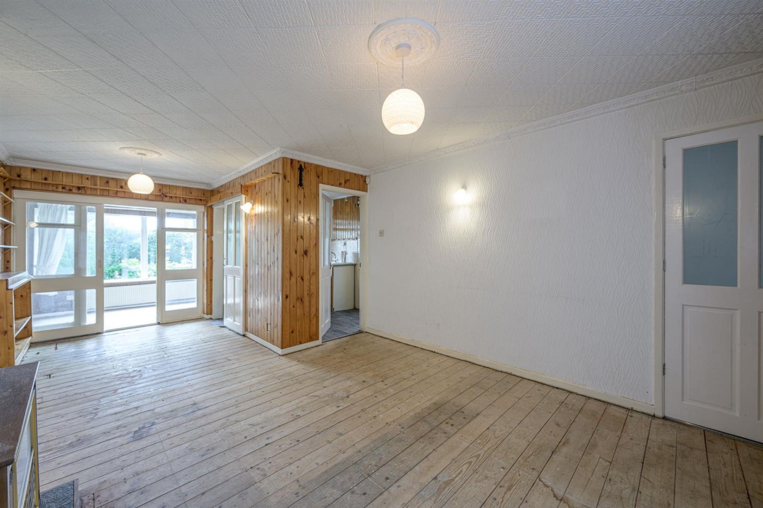 3 bedroom House for sale in Hamilton Drive, Stourbridge, DY8 5EX