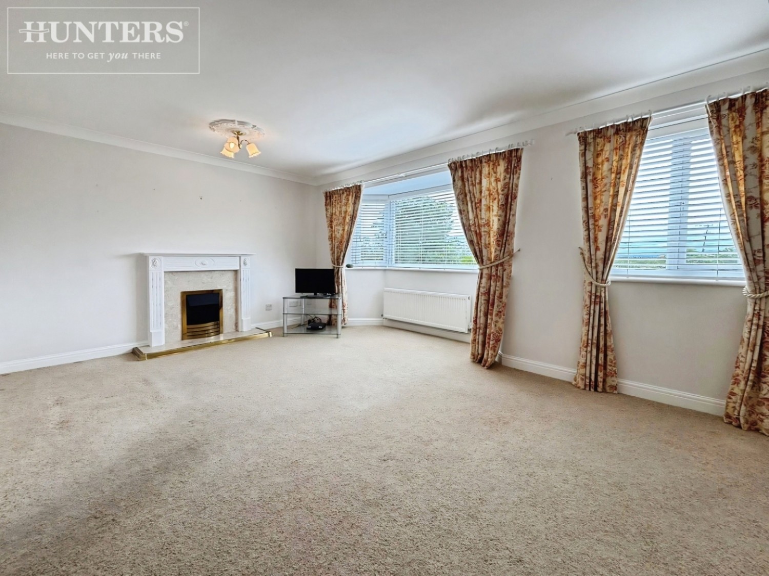 2 bedroom Bungalow for sale in Willowgarth Close, Ryhill, Wakefield