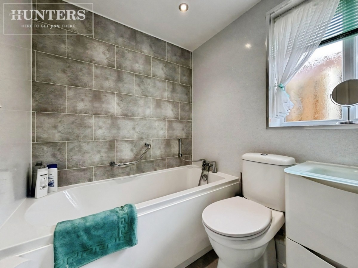 Willowgarth Close, Ryhill, Wakefield