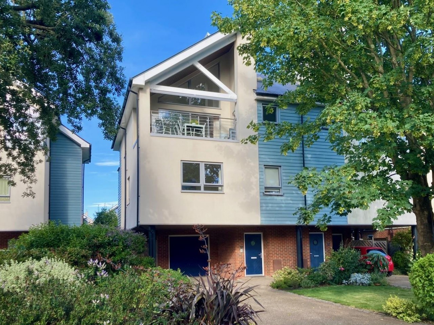 4 bedroom House for sale in Moncrieff Gardens, Hythe