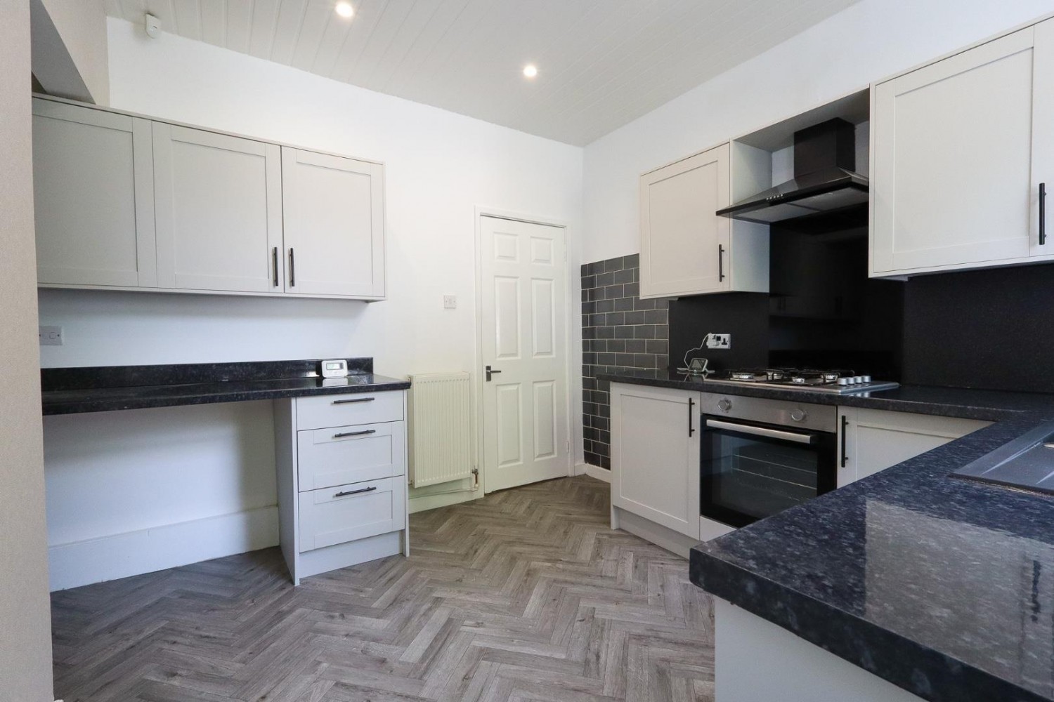 2 bedroom House for sale in Throstle Bank Street, Hyde