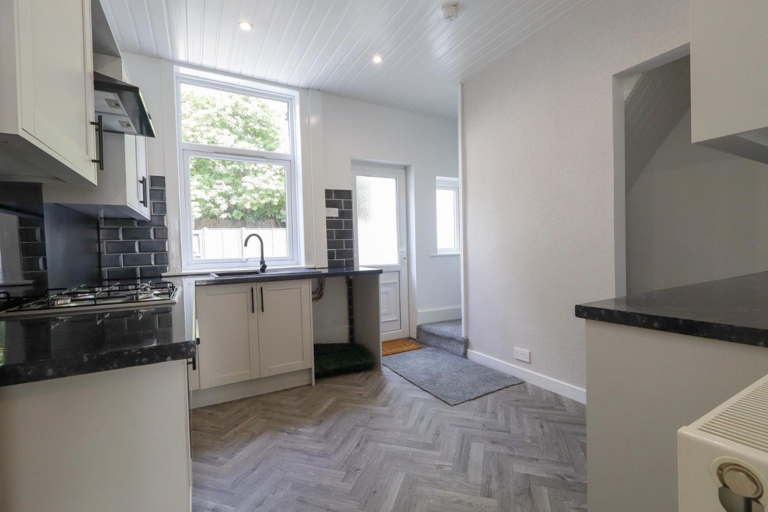 2 bedroom House for sale in Throstle Bank Street, Hyde