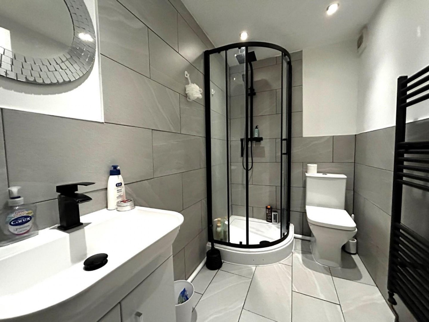 1 bedroom Flat to let in 3 Trelawn Street, Leeds