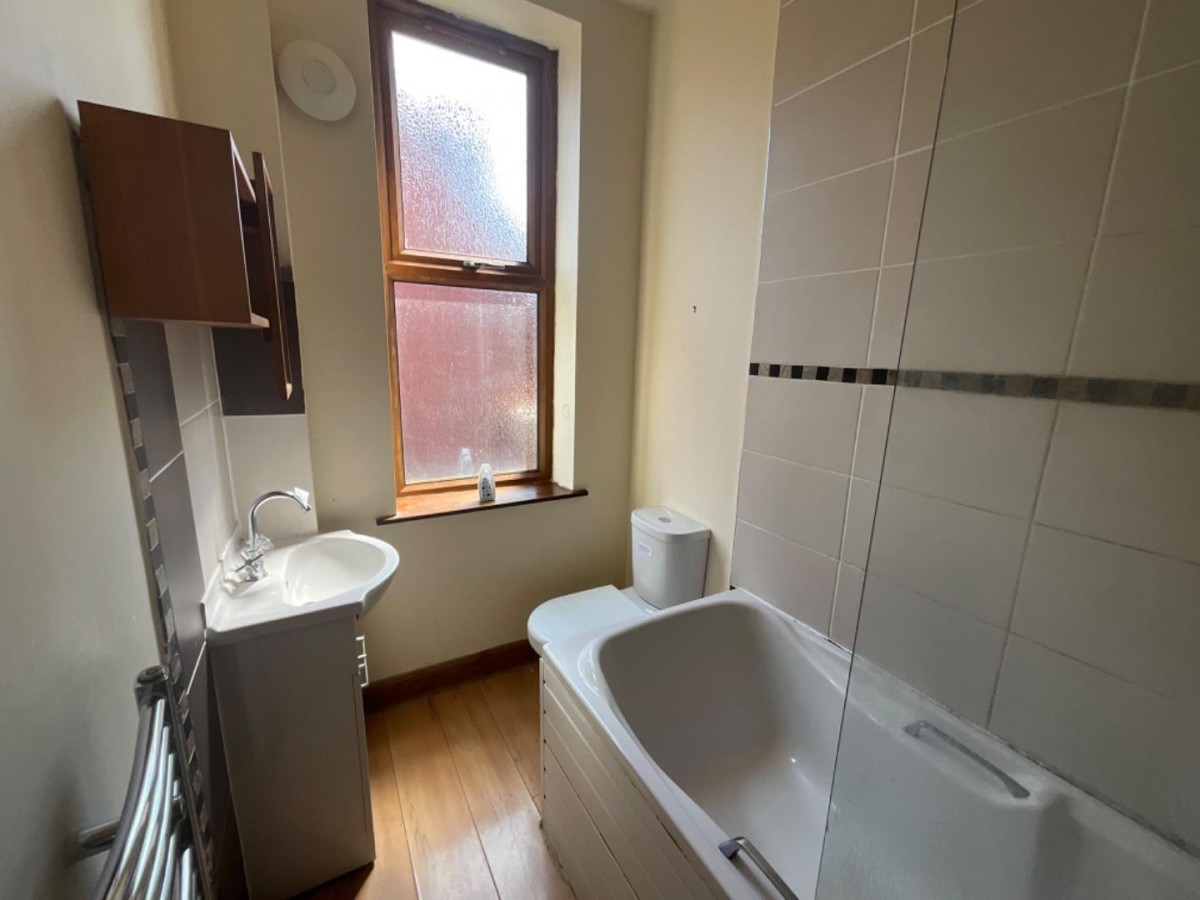 Flat 5, Thompson Cross, Stamford Street, Stalybridge