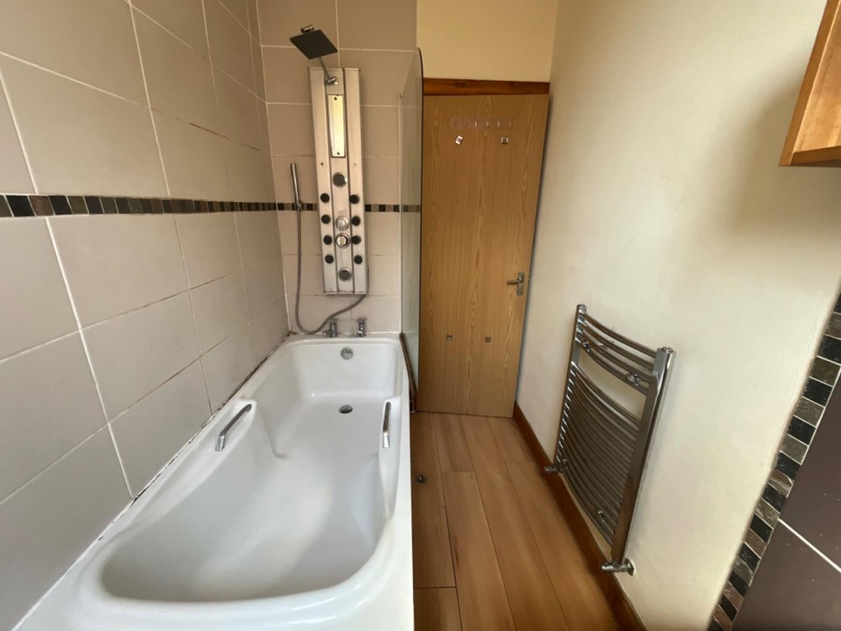 Flat 5, Thompson Cross, Stamford Street, Stalybridge
