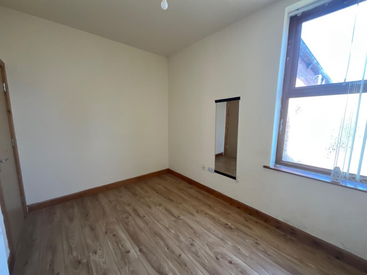 Flat 5, Thompson Cross, Stamford Street, Stalybridge