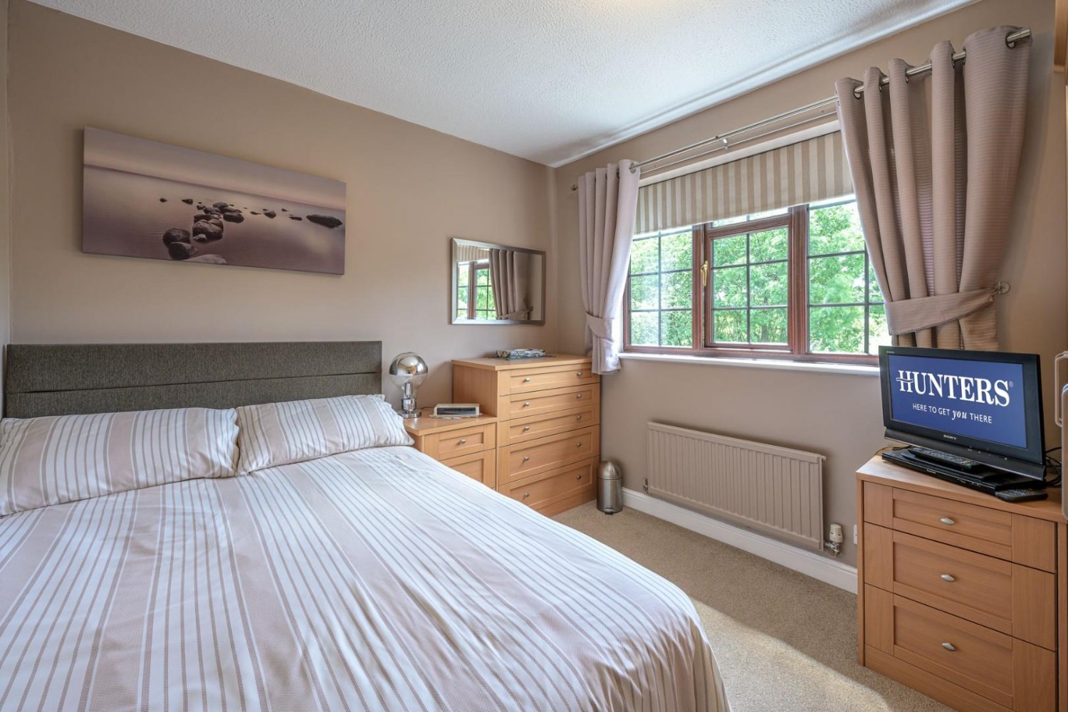 5 bedroom House for sale in Roper Way, Dudley