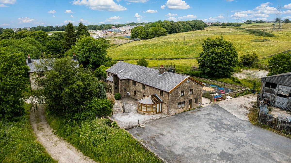 Lower Whitehalgh Barn, Stockclough Lane, Feniscowles