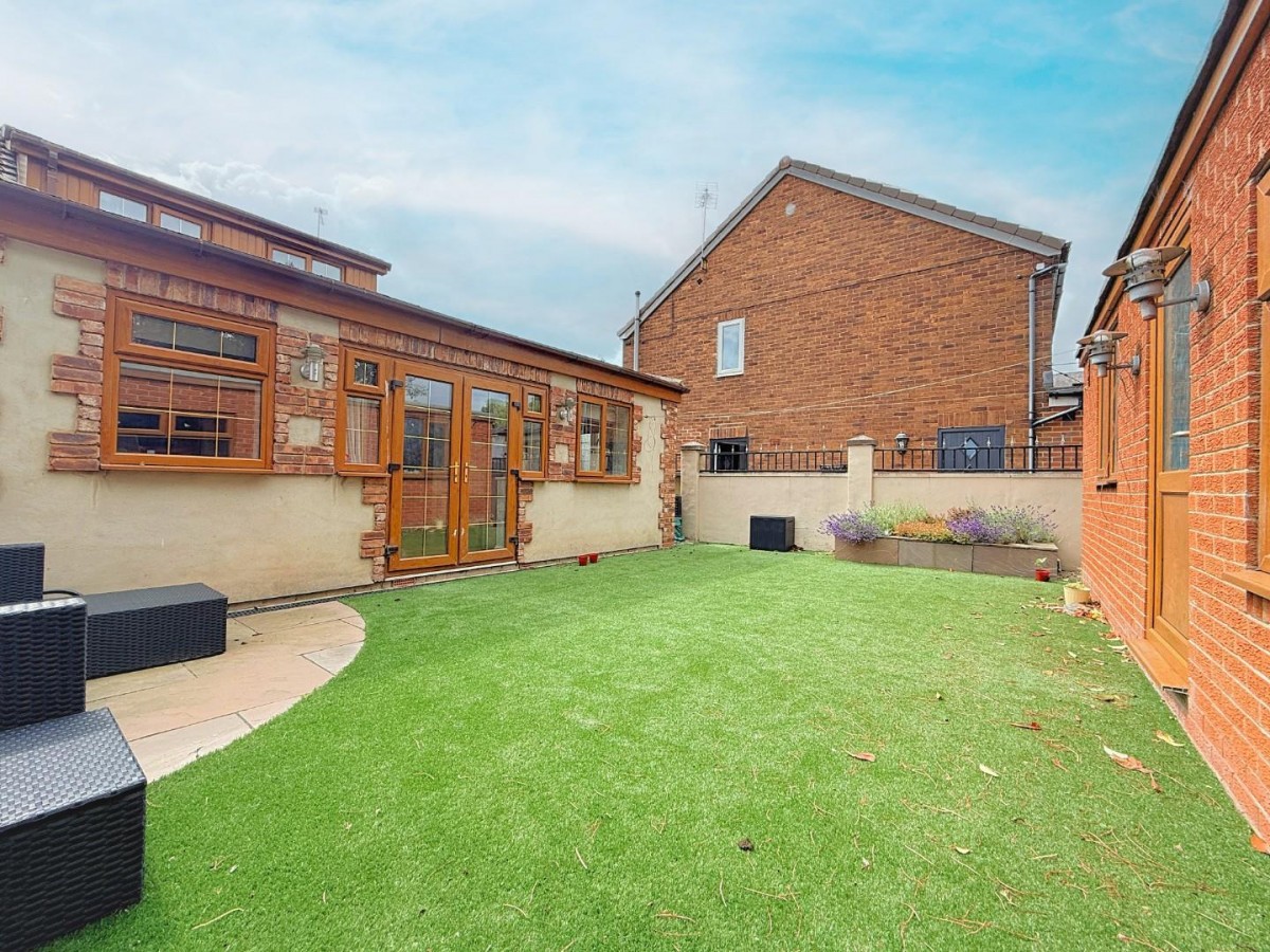 Whitehall Road, Farnley, LS12