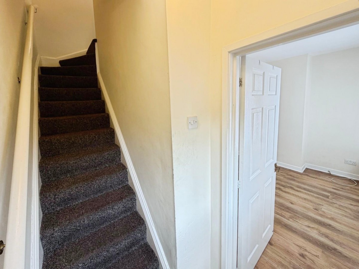 Compton Place, Ellesmere Port, Cheshire, CH65 8BG