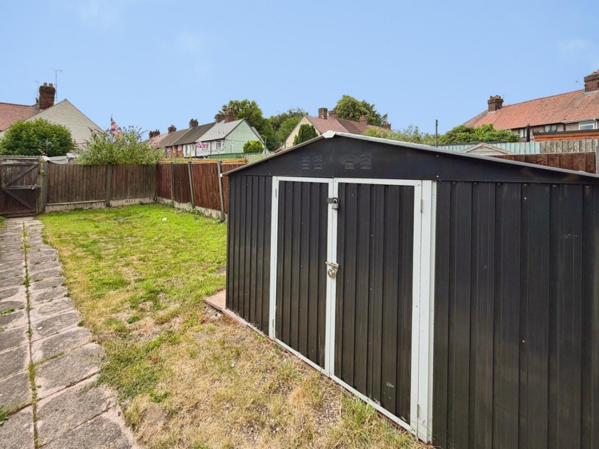 Compton Place, Ellesmere Port, Cheshire, CH65 8BG