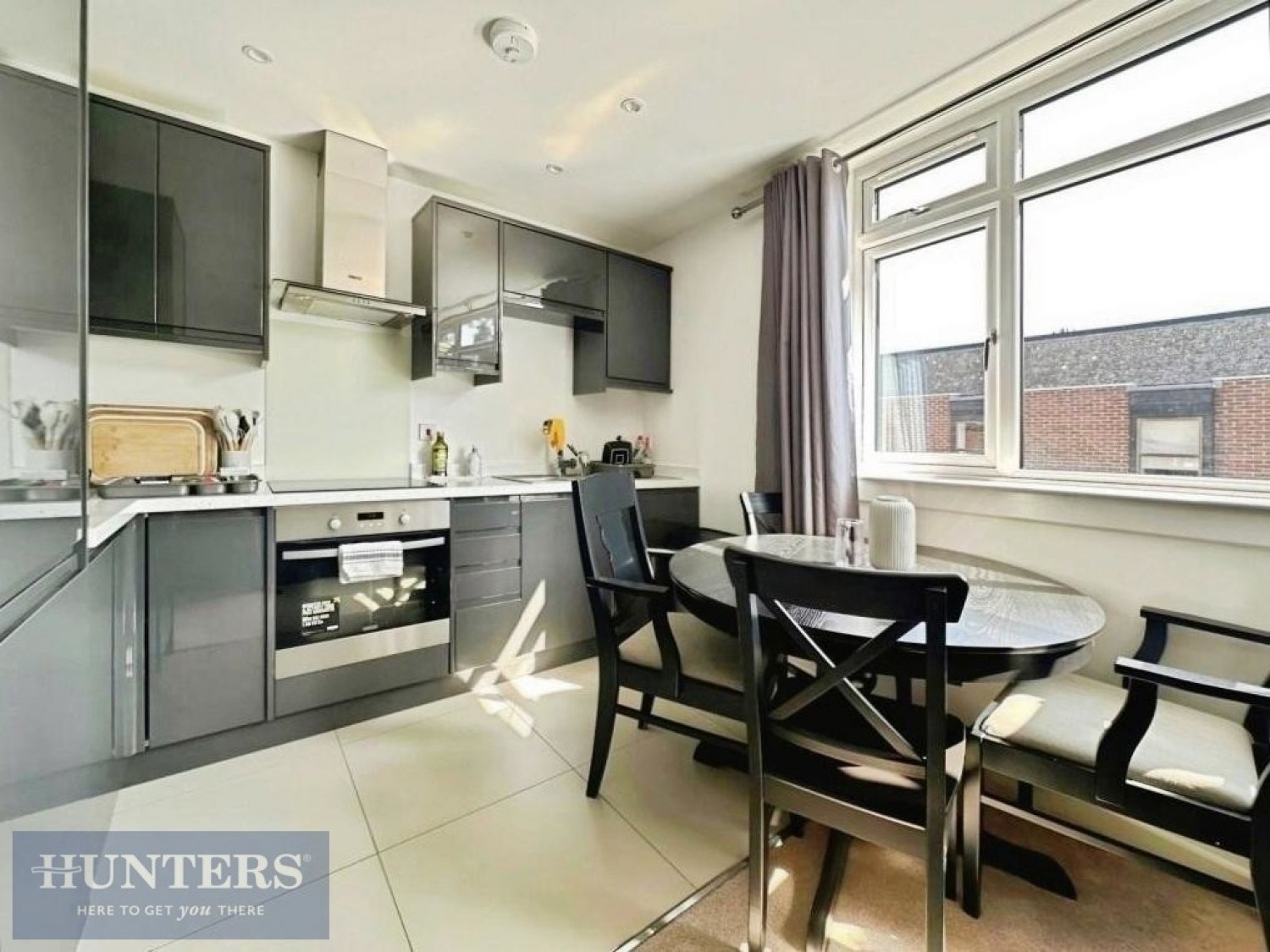2 bedroom Flat for sale in 9 New Road, Hythe, Southampton