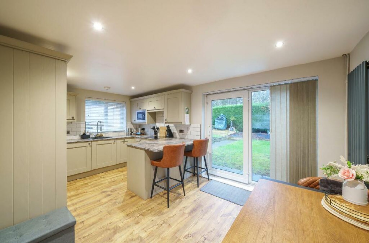 3 bedroom House for sale in West End Drive, Horsforth, Leeds