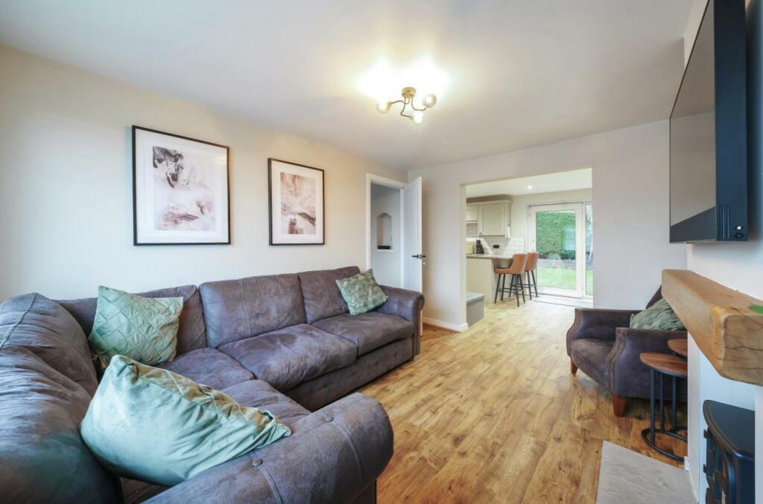 3 bedroom House for sale in West End Drive, Horsforth, Leeds